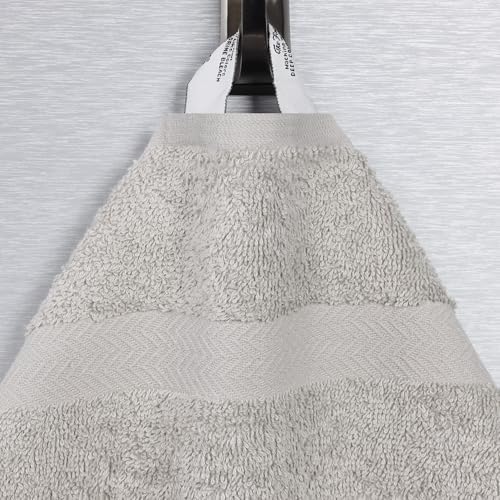 Superior 4-Piece Cotton Bath Towel Set Silver