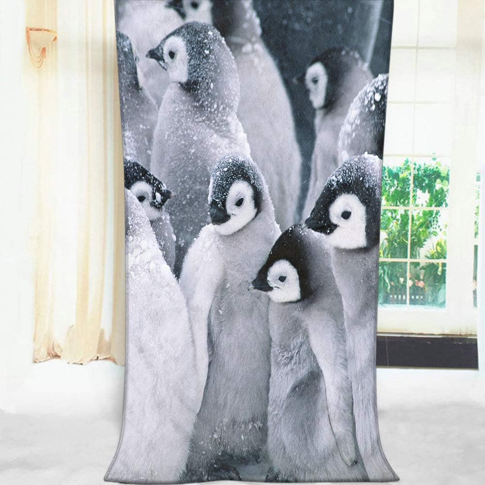 Moslion Comfy Bath Towels Winter Cute Penguins Soft Towel for Women Men