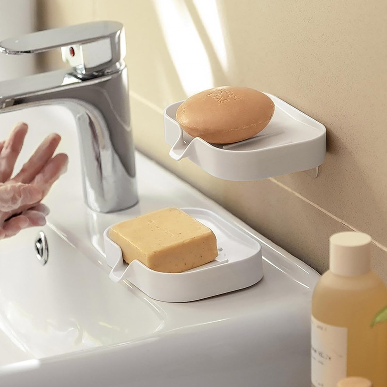 LutIedan 1PC Small Wall-Mounted Soap Box Holder