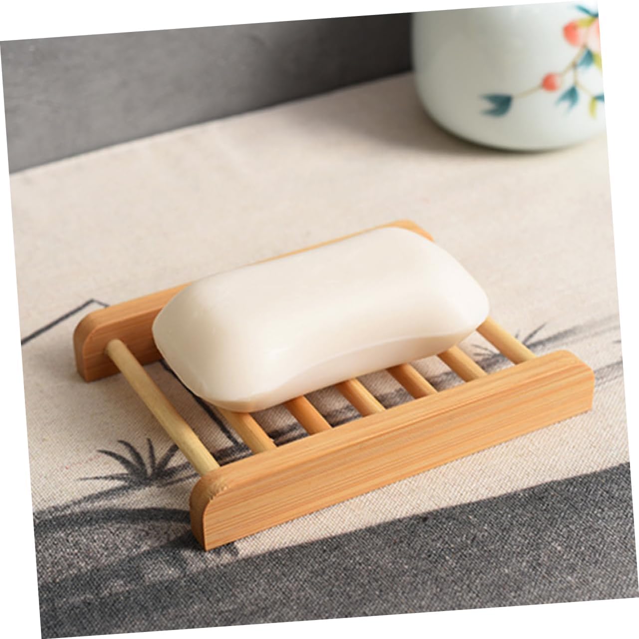 Healifty Wooden Soap Dish Holder for Bathroom and Kitchen 1
