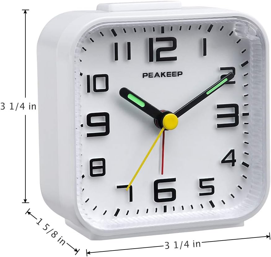 Peakeep 3D Numbers Analog Alarm Clock with Snooze and Battery Power