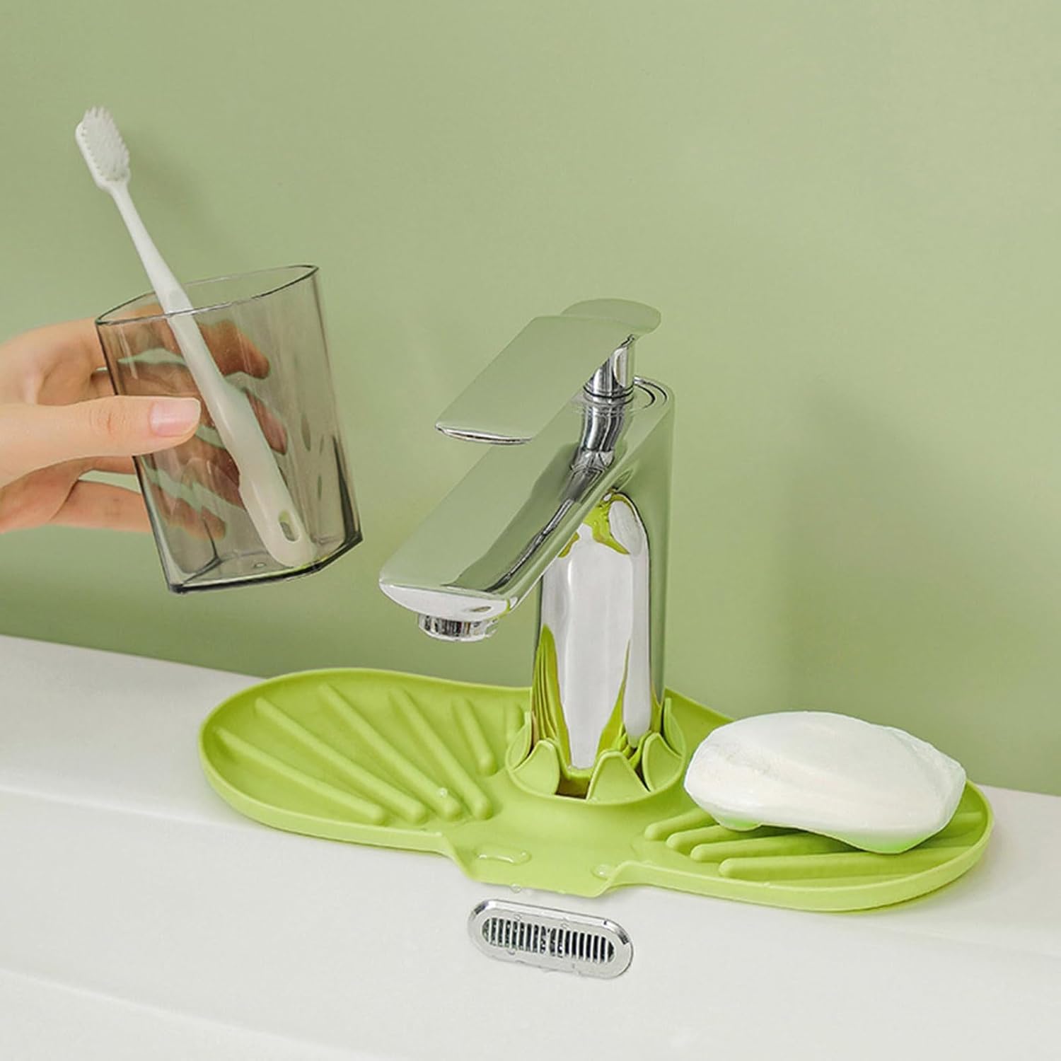 Curfair Silicone Soap Dish with Drainage Pad 1