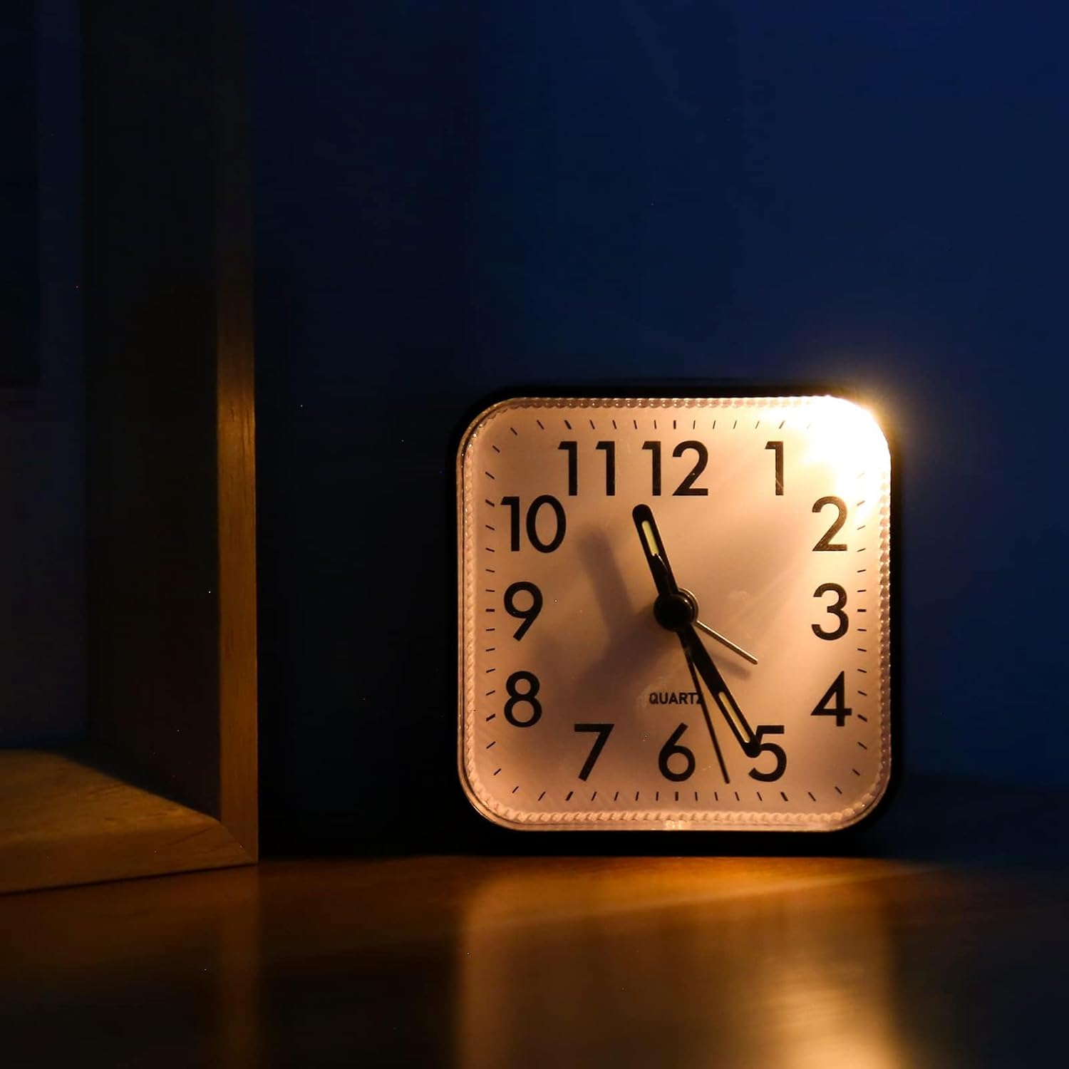 OQIMAX Quiet Alarm Clock with Night Light and Snooze Function