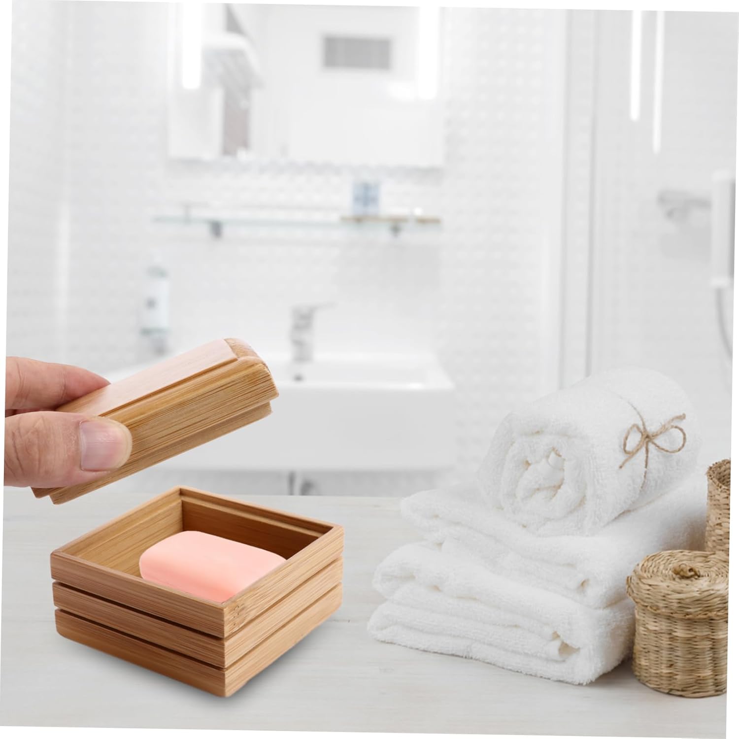 Alipis Wood Soap Dish with Drainage and Lid