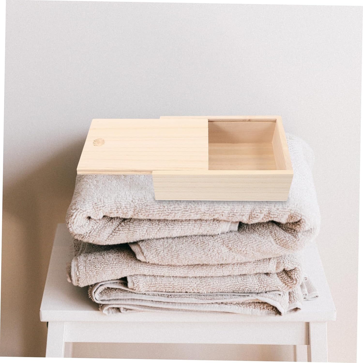 GLEAVI Natural Wood Soap Dish with Pullout Lid 1