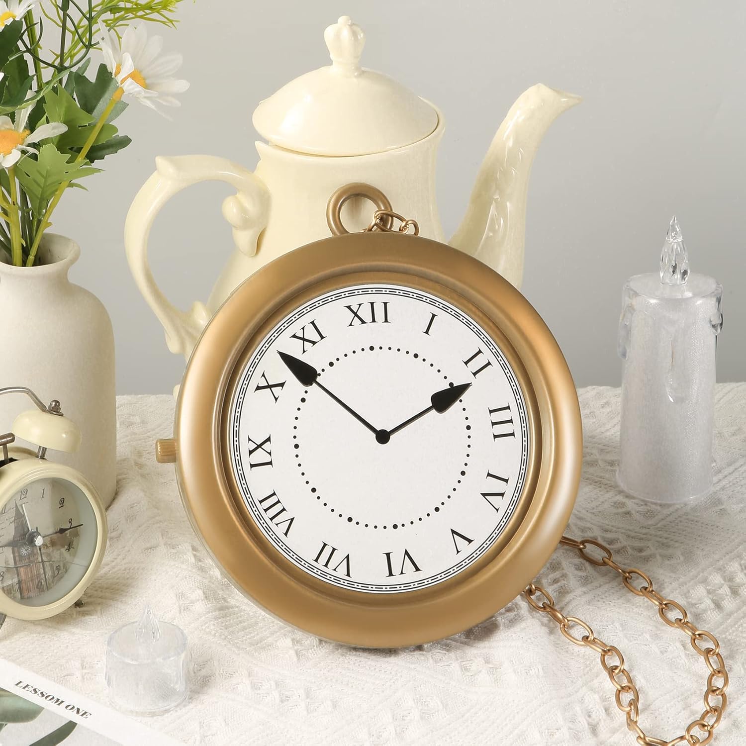 Yeetec Jumbo White Rabbit Clock Necklace