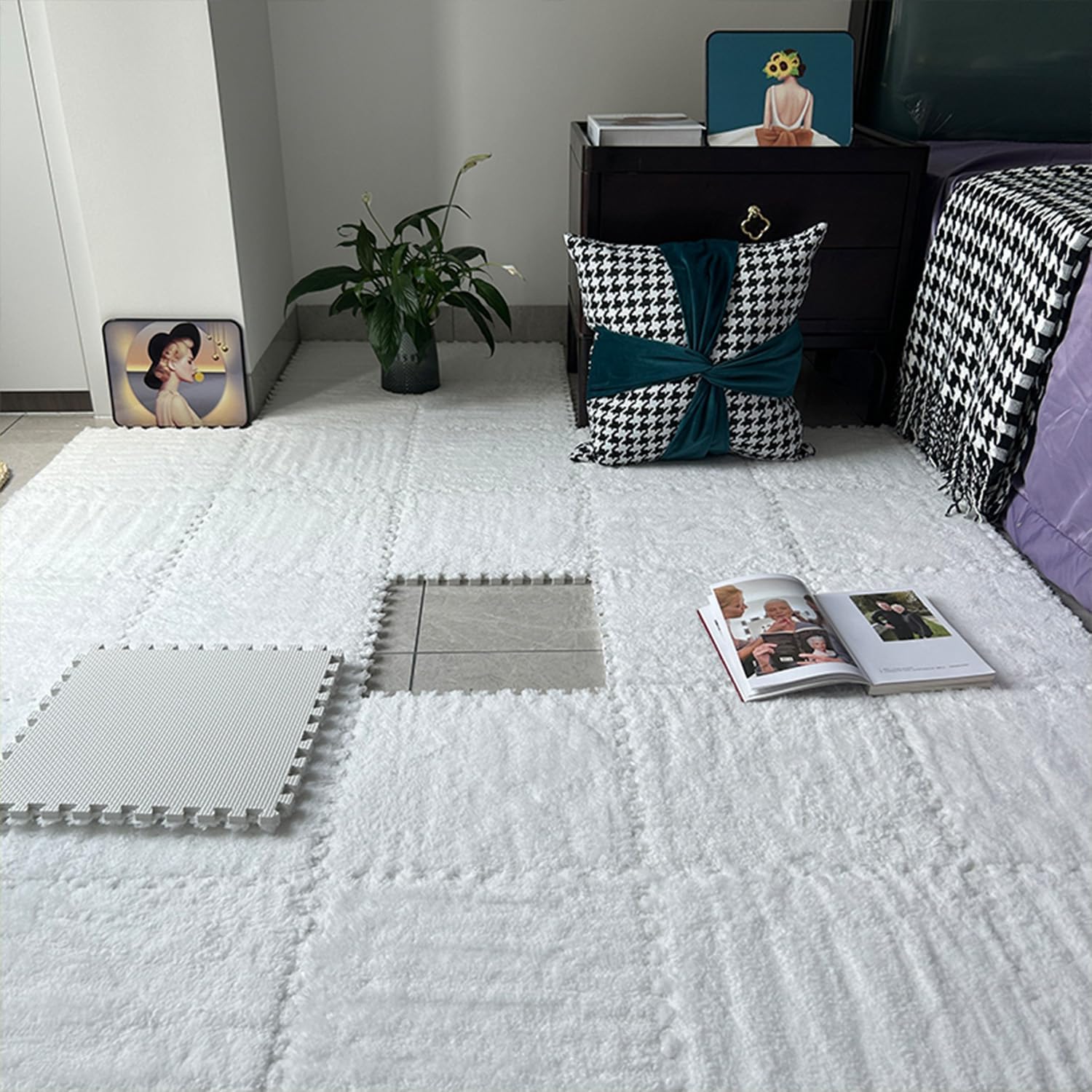 12 Pcs Shaggy Foam Carpet Tiles - Kids Room Mat 12x12 White