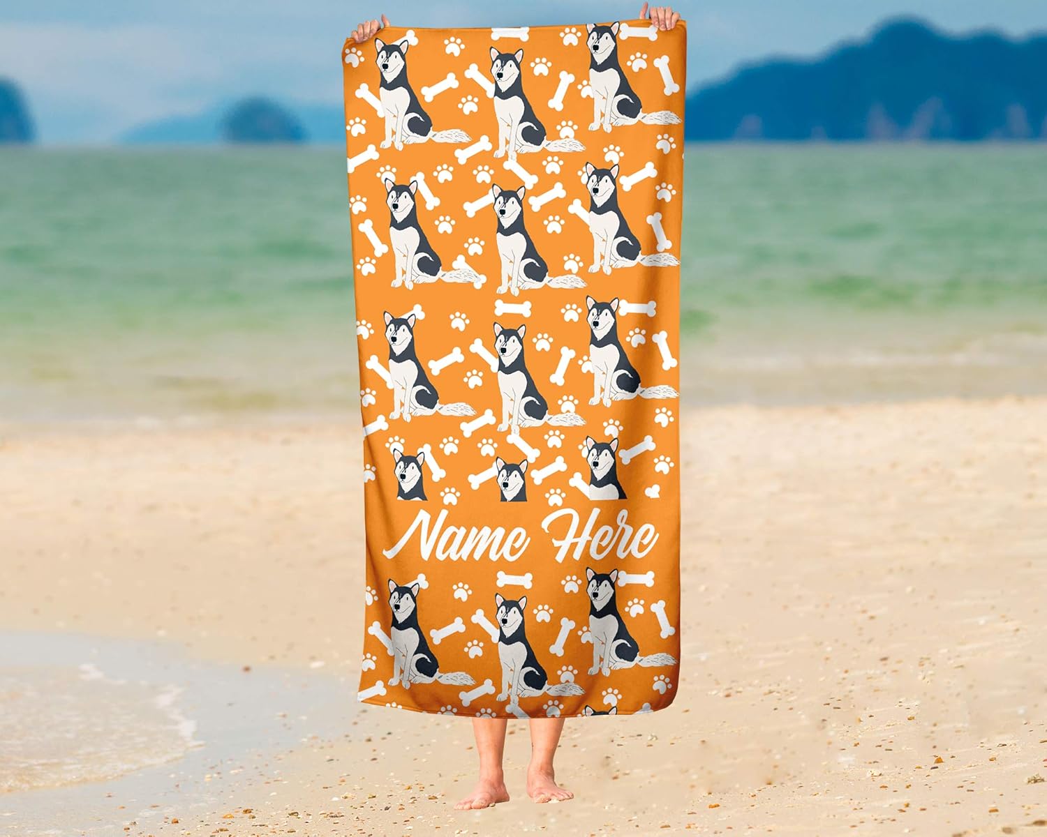 Personalized Siberian Husky Beach Towel - Custom Name Design