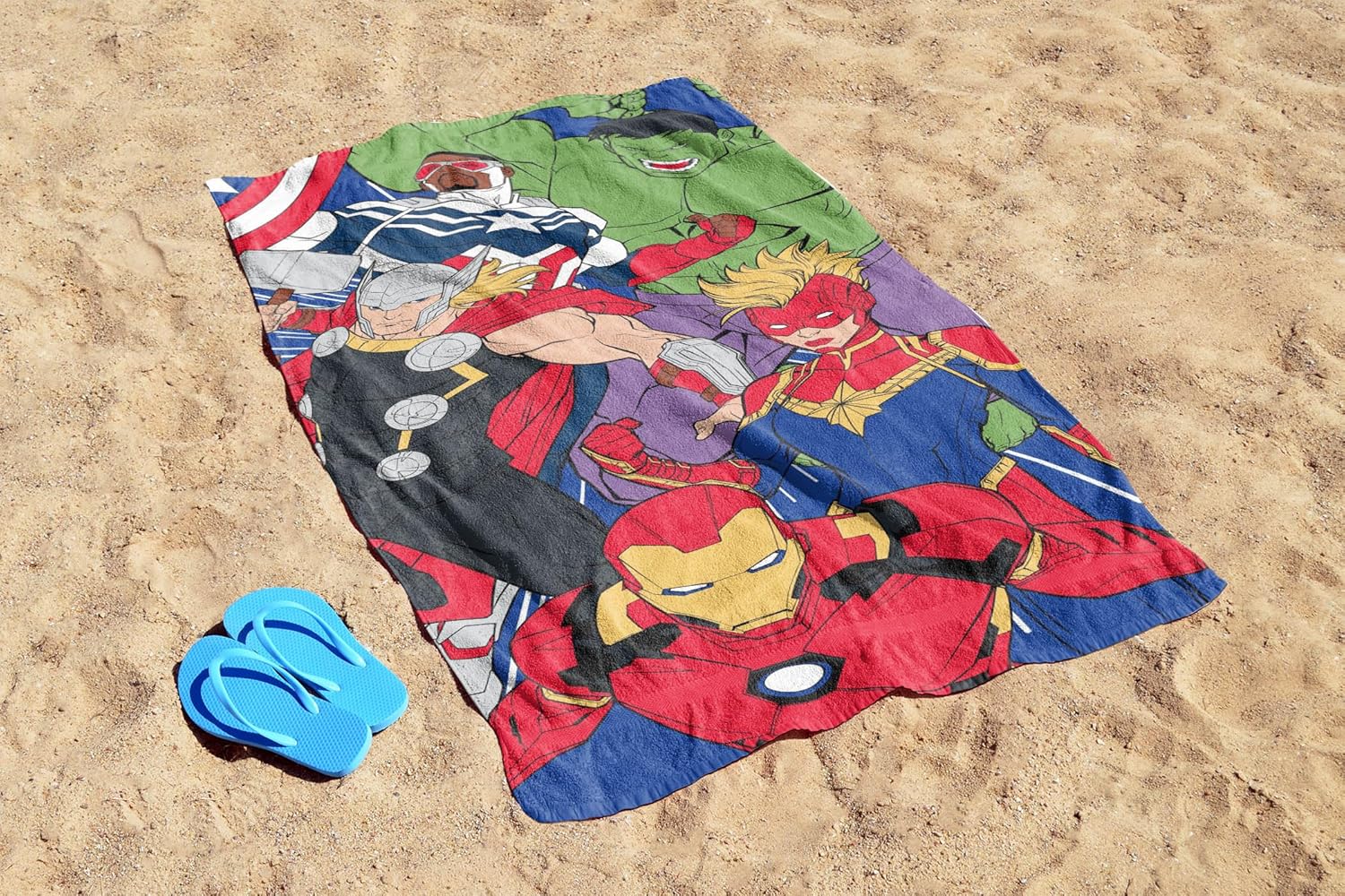 Jay Franco Marvel Avengers Kids Beach Towel - 28x58 Hulk Thor Iron Man