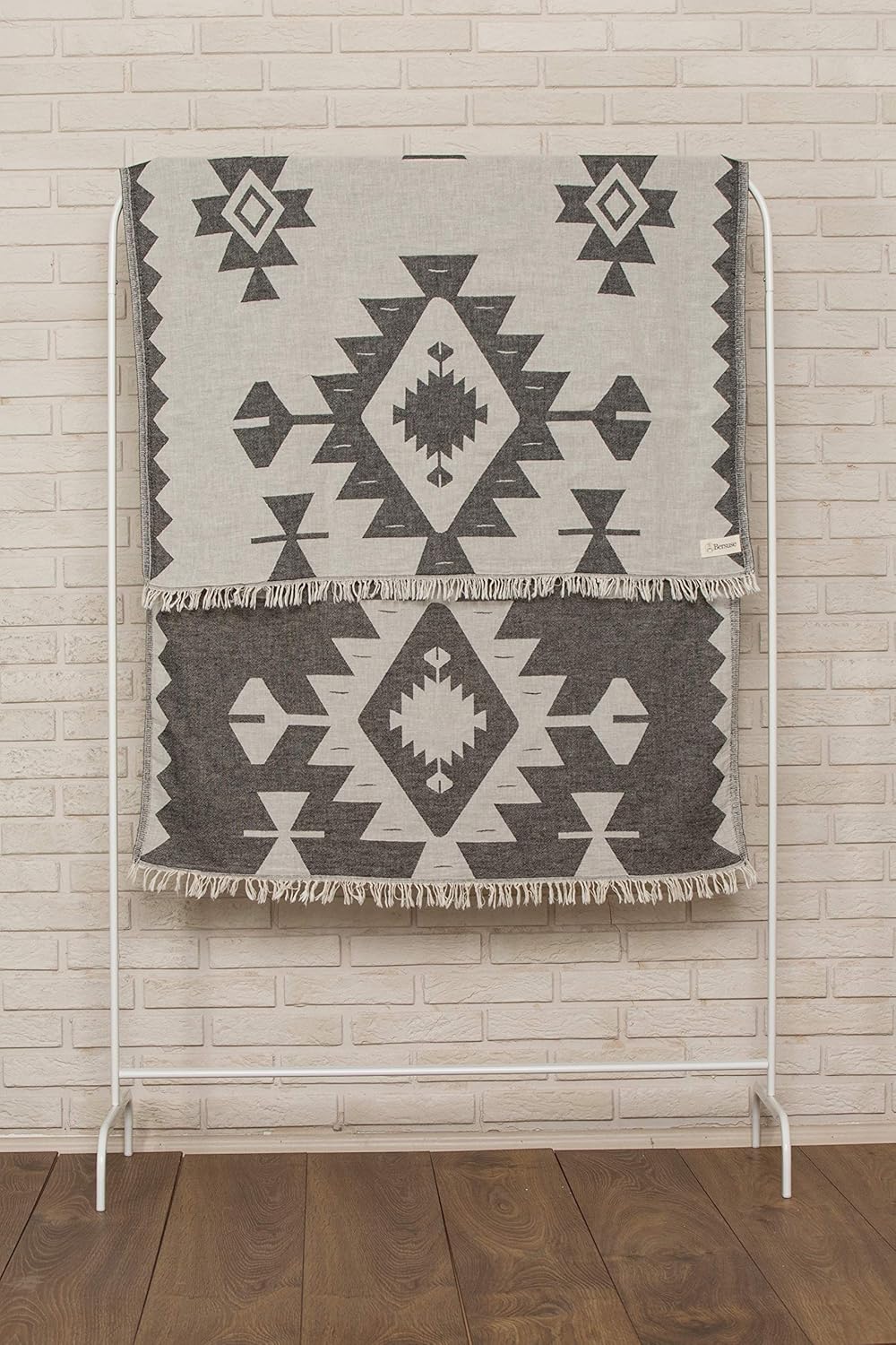 Bersuse Turkish Towel Set of 3 - 37x70 Inches Black
